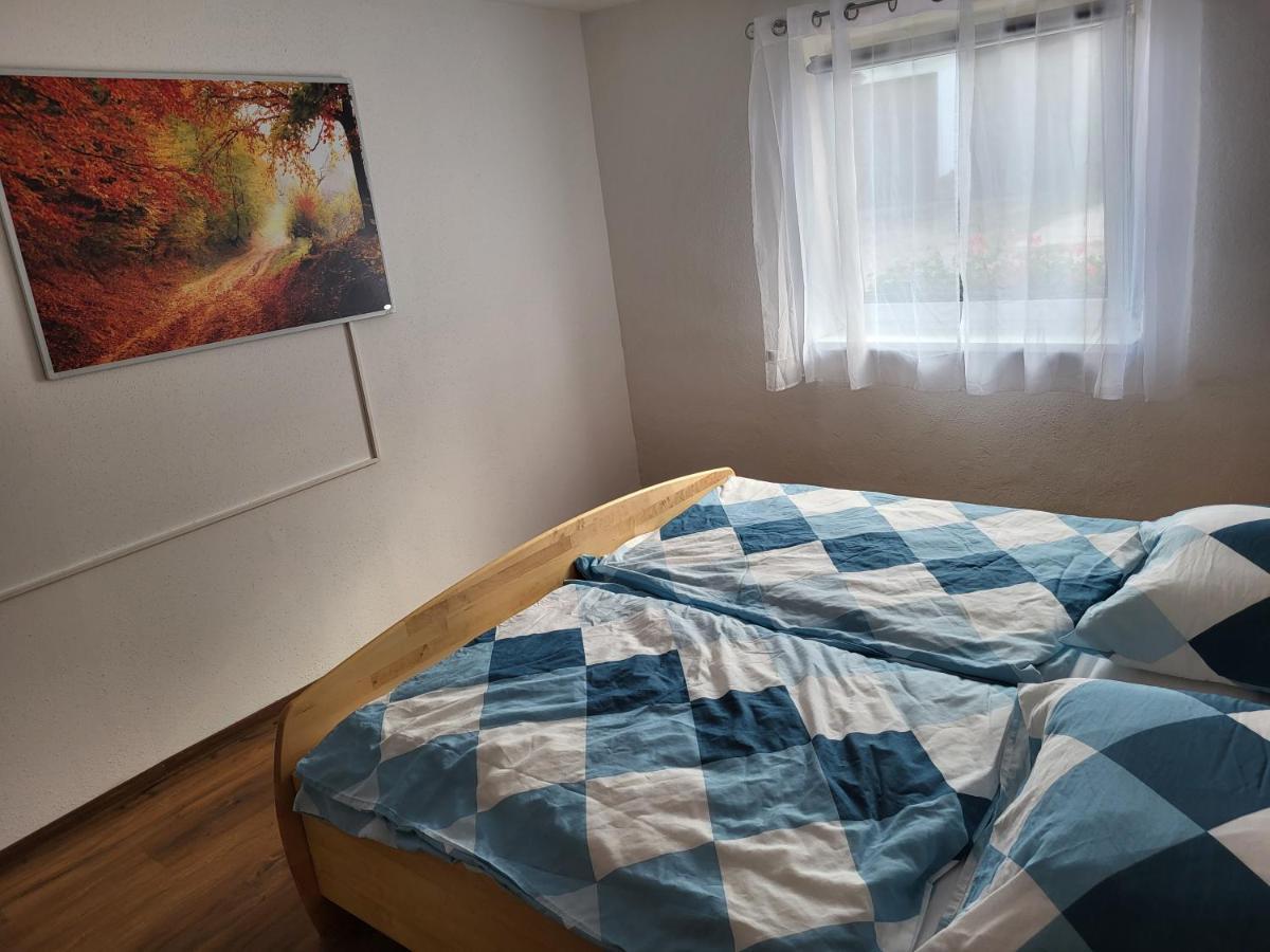 Leo-Hof Apartment Hirschwang Bagian luar foto